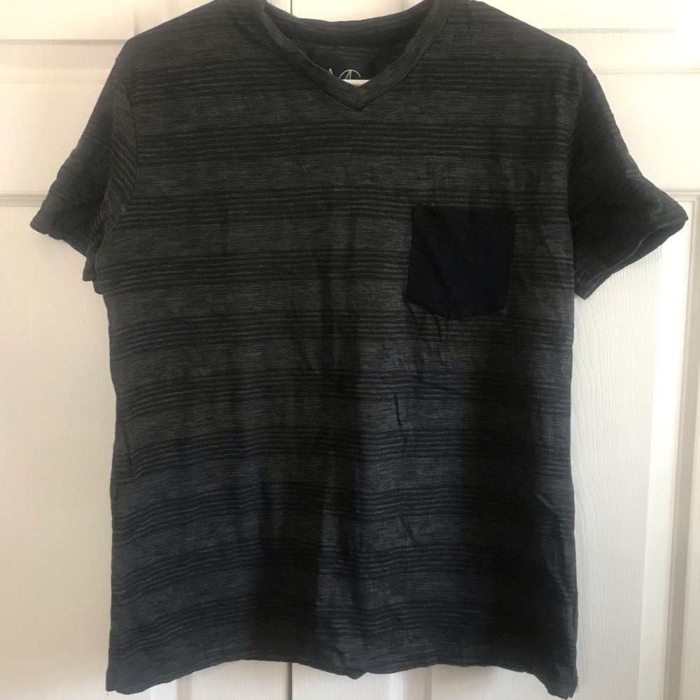 Men’s Small Shirt
